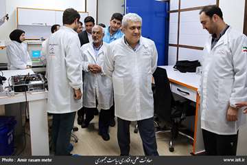 Visit of Exhibition of Spatial Achievements of Iran Space Research Institute by the Vice President f